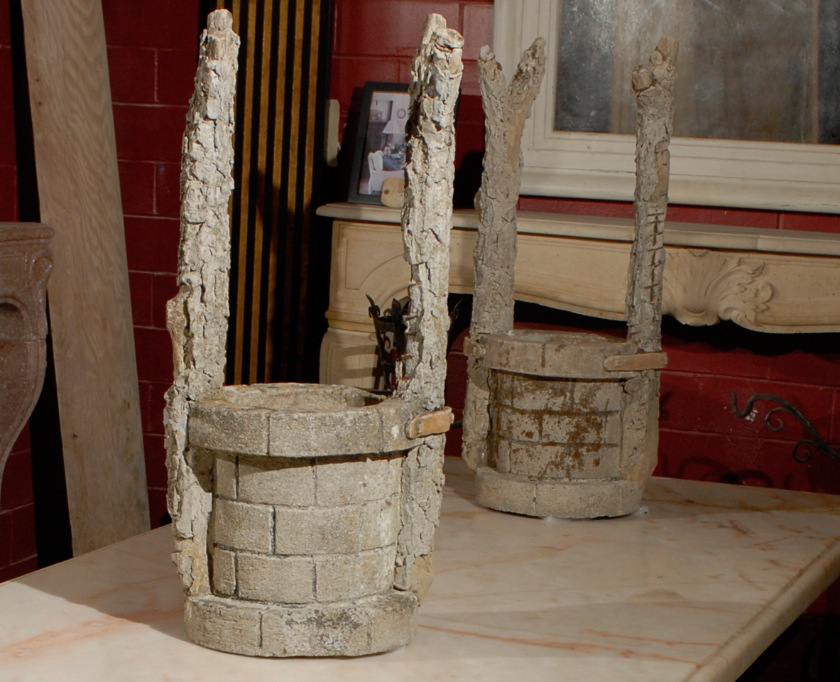 Pair of French Wellhead Model Planter - Image 2