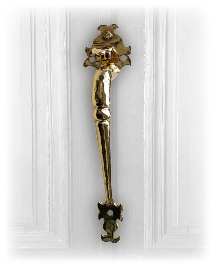 Colonial Revival Entry Thumblatch Handle